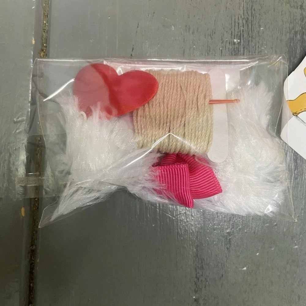BUILD A BEAR Workshop Make-And-Play Bunny Tan Swirl Cheerleader 2011